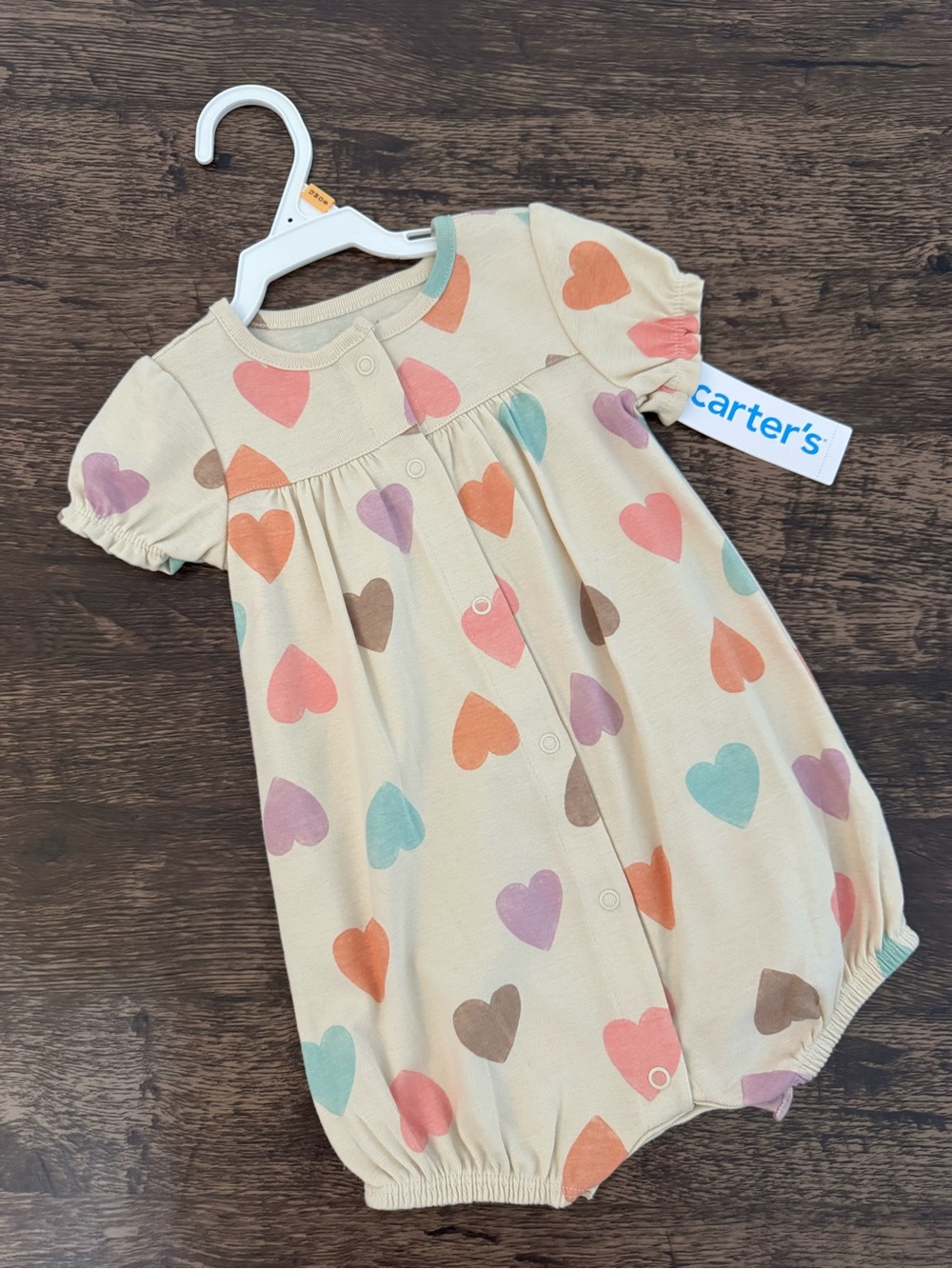 NWT Carter’s Baby Girl Heart Bubble Romper 12M Pastel Valentine One Piece